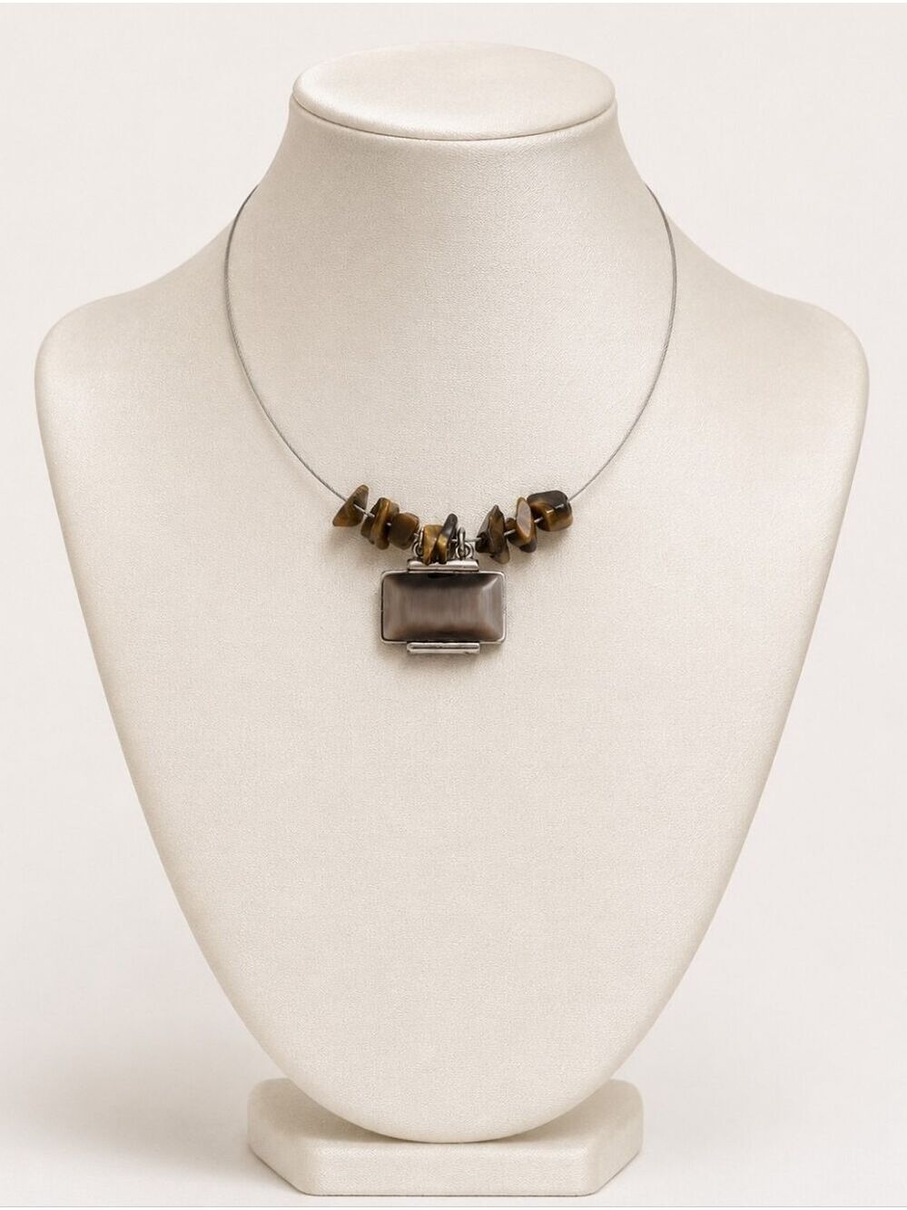 Y2K NY & Co. Tiger's Eye Stone Wire Necklace with Rectangular Pendant